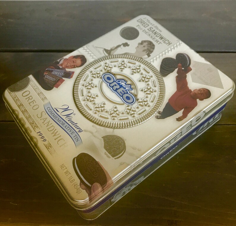 1999 Large Oreo 20th Century Commemorative Tin 8x6 Embossed Oreo Sandwich