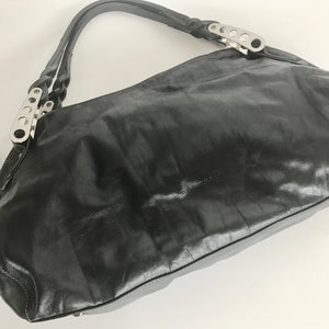 Dissona Leather Handbag, Uzando