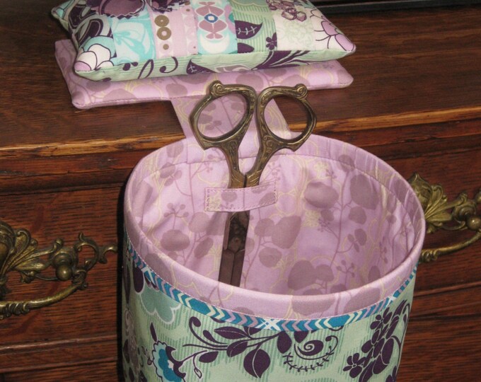 Sew in Style Thread Catcher With Detachable Pincushion - Etsy