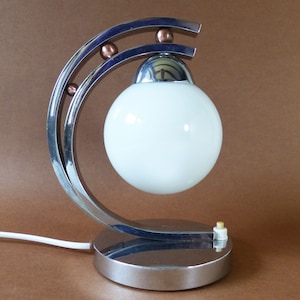 French Art Deco Vintage Bedside  or Table  Lamp   Circa 1920 - L5