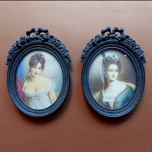 Retratos originales en miniatura pintados a mano, enmarcados, de la década de 1920