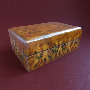 Vintage Wooden Box Oil Painted by Henri Karcher ( 1937 / 1992 )