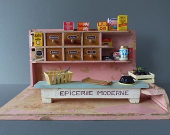 Antique Doll Grocery - Epicerie  - Toy Shop 1940s