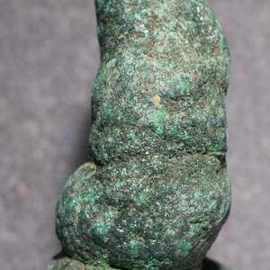 Malachite stalactite gem stone specimen rough