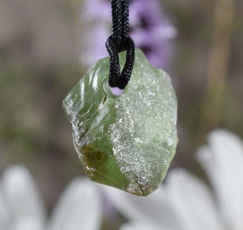 Peridot Crystal Gemstone Pendant Necklace Top Quality Natural