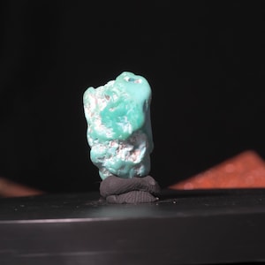 Sleeping Beauty Turquoise Nugget: Natural Arizona Gemstone