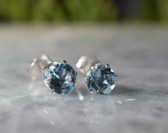 Topaz faceted Natural topaz  post  Earrings ,Sterling silver briliant cut faceted Topaz crystal gemstone Earrings topaz Silver stud earrings