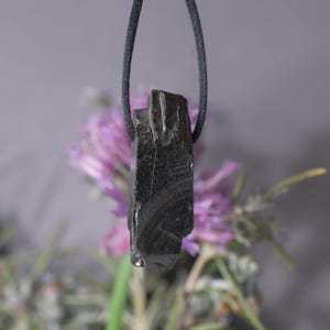 Elite noble Shungite Shungite Necklace,Shungite pendant ,Shungite natural stone pendant,Shungite crystal Healing Pendant, Shungite