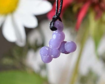 Ciondolo in agata d'uva; Collana in agata d'uva e pietra viola SPIRITUALITÀ/colore viola LUMINOSO/pietra visione dell'intuizione