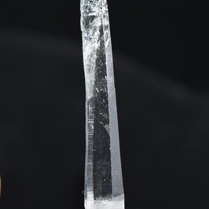 Quartz crystal Lemurian crystal wand of light Quartz, Natural Columbian  Crystal