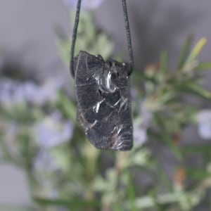 Elite noble Shungite Shungite Necklace,Shungite pendant ,Shungite natural stone pendant,Shungite crystal Healing Pendant, Shungite