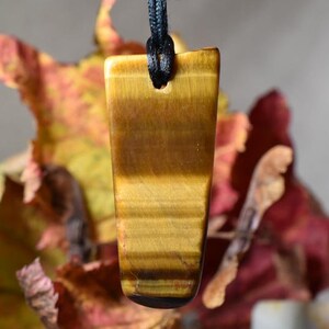 Tigers Eye Pendant ,Tigers Eye  cabochon bead pendant Tigers eye necklace