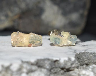 Orecchini Opal Stud In argento sterling post Orecchini in pietra naturale opale, orecchini Ottobre Birthstone