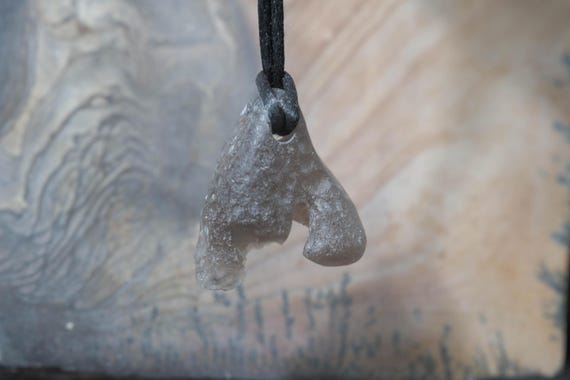 Tektite Pendant ,Columbianite Glass pendant tektite meteorite bead necklace Columbian Tektite Black meteorite necklace Tektite Bead Necklace