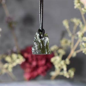Moldavite Pendant , Tektite Green meteorite necklace Moldavite Bead Necklace Moldavite Bead pendant