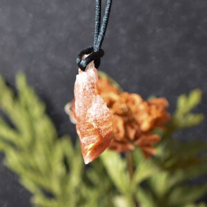 Orange Indian  Sunstone gemstone Pendant Necklace, top quality Natural  sun stone crystal uncut Crystal with cord