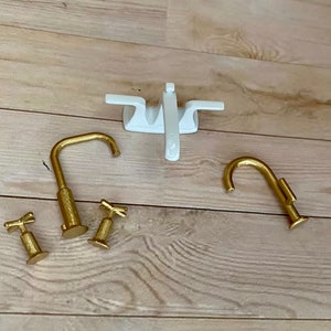 Puppenstube Badezimmer Armaturen