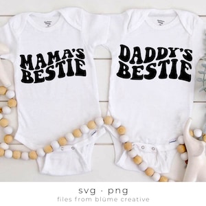 Mama's + Daddy's Bestie SVGs / letras onduladas, vintage, retro, hijo, hija, padres, recién nacido, nuevos padres, moderno / Cricut cut file svg png