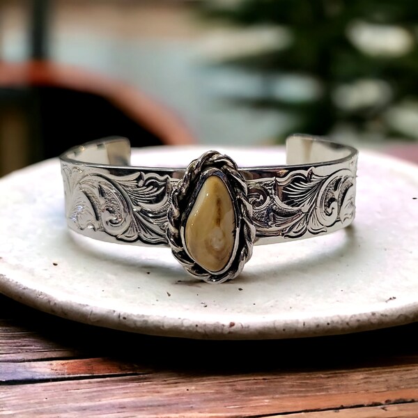 Elk Tooth Cuff, Silver Engraved, Silver Bracelet,  Gift for Her, Valentine's Day Gift, Hunting, Western Jewelry,  Cowgirl, Ranch Wife, Mom