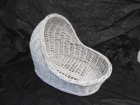 wicker bassinet