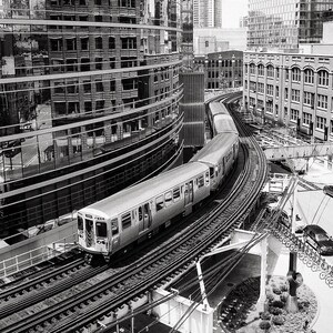Black and White Chicago Photography, The &#39;L&#39; Train approaching The Mart Station,  Chicago Black & White Photo, Subway Decor
