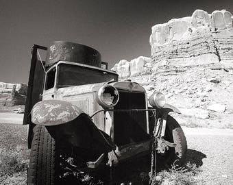 Abandoned Chevy Monument Valley Utah Rustic Wall Decor Bluff Utah Black /& White Photograph Twin Rocks Trading Post