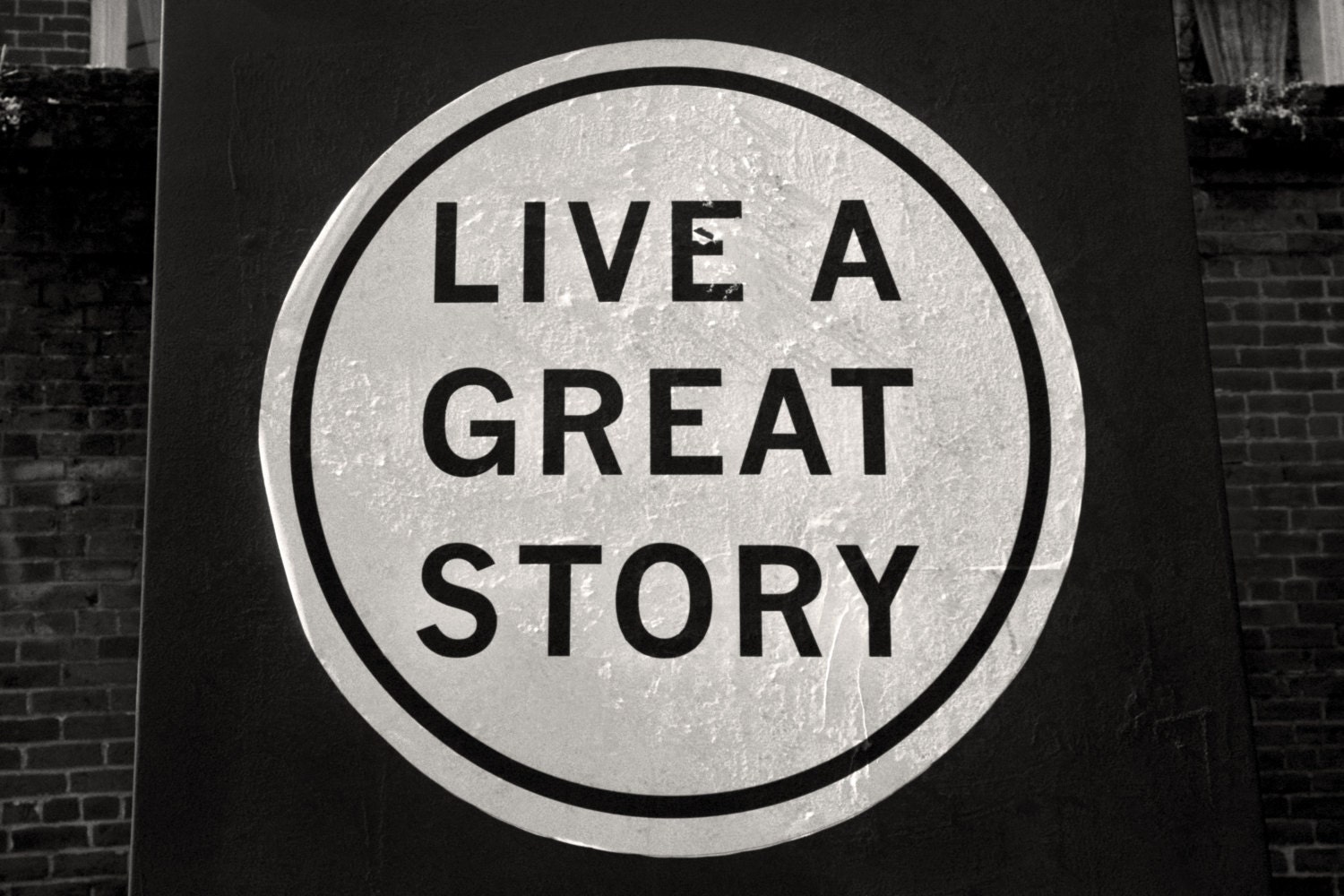 Live a Great Story Black and White Photo, Inspirational Wall Decor, New Orleans Photography - 4"x6" Instant Digital Download