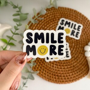 Souriez plus d'autocollants | Citations motivantes sur la santé mentale, pensée positive, cadeaux mignons et tendance, bouteille d'eau et sticker Kindle