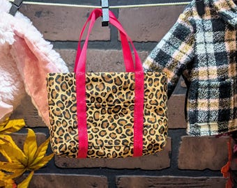 Cheetah tote for 18" dolls