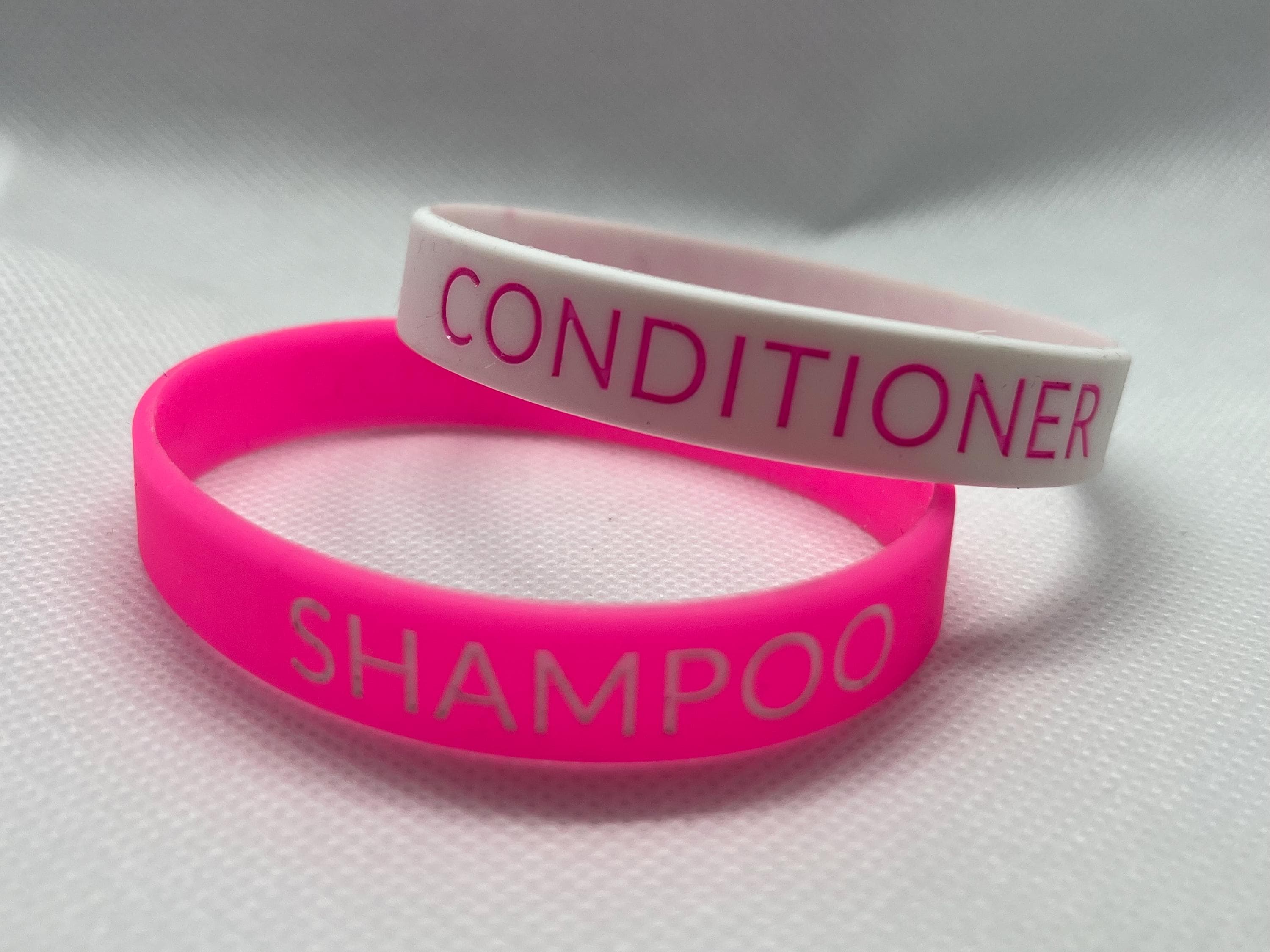 reusable label for shampoo and conditioner bottles