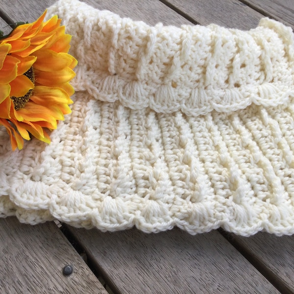 Split The Difference Cowl Neckwarmer Crochet Pattern