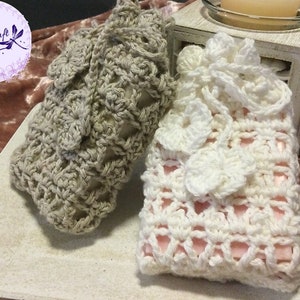 Auburn Flowers Soap Saver Crochet Pattern