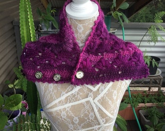 Take a Leaf Neck Warmer Crochet Pattern