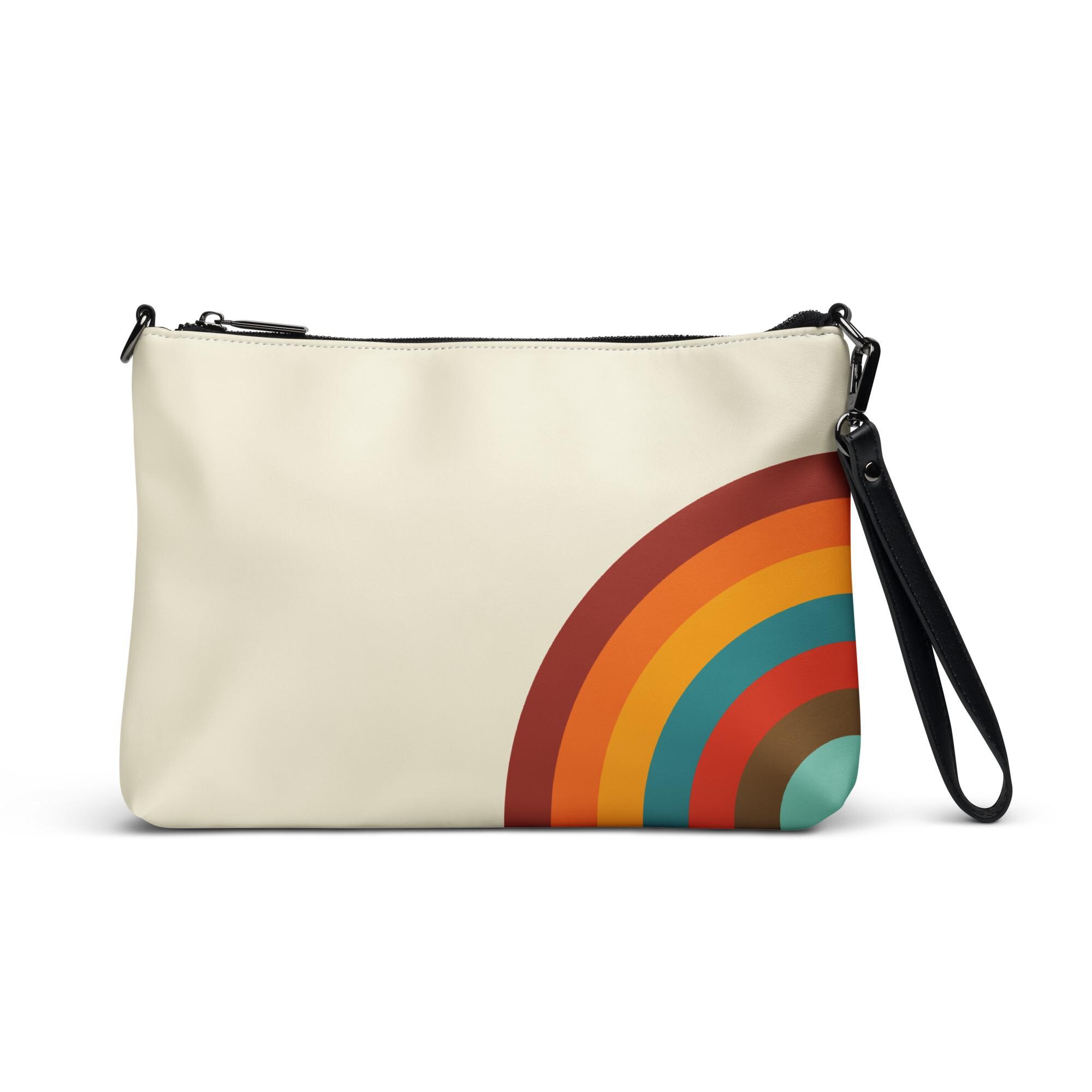 Women's Small Leaf-Shaped Crossbody Bag | Vegan Leather With Adjustable Strap & Zipper