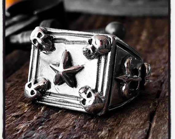 Schädel Ring Platz Schädel Ring Platz Schädel Siegel Ring Fleur De Lis Ring Tag der toten Schädel Ring Memento Mori Schädel Ring antike Siegel Ring