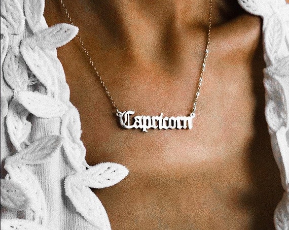 Personalisierte Name Halskette personalisierte Name Anhänger alten englischen Namen Halskette alten englischen Namen Anhänger benutzerdefinierte Name Anhänger benutzerdefinierte Halskette