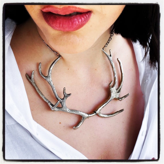 Moose antler necklace deals
