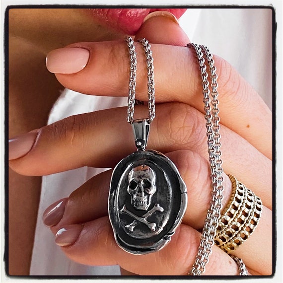 Skull Pendant Skull Necklace Skull Talisman Skull Intaglio Skull Stamp Skull Seal Skull Wax Stamp Skull Wax Seal Skull Coat of Arms Pendant