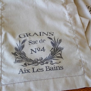 Table runner, cotton linen, beige Grains Aix Les Bains,