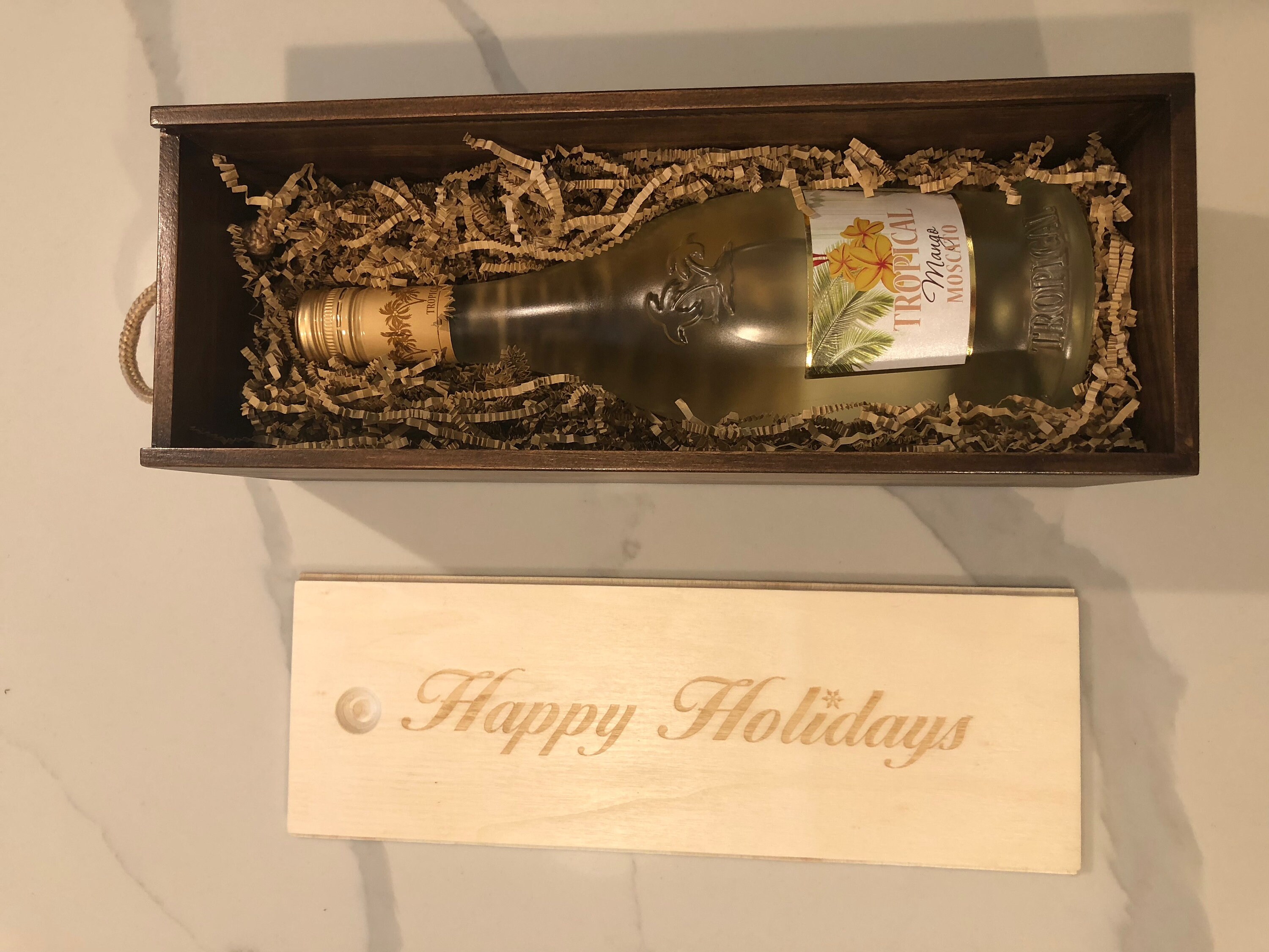 SALE Wine Gift Box with rope handle, in stock and ready to ship
