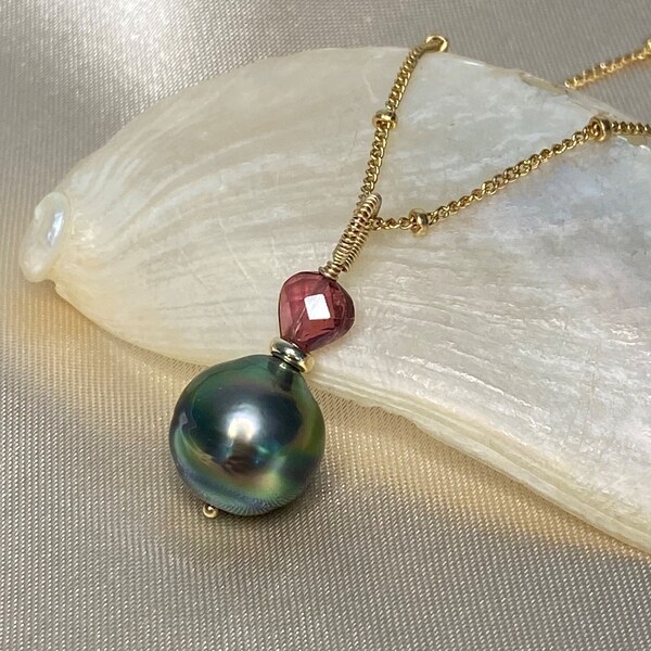 Peacock Tahitian Pearl Pendant with Rubellite Tourmaline