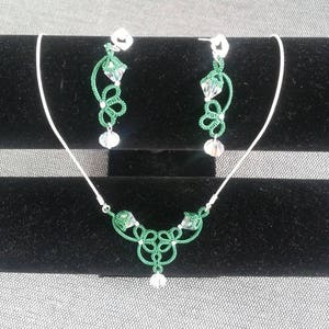 Set ketting en BO lace tatting, verfraaid met Swarovski kristallen afbeelding 4