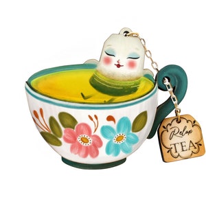 Relax Tea brooch