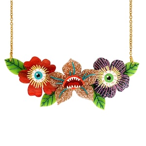 Collar Flores Tenebrosas
