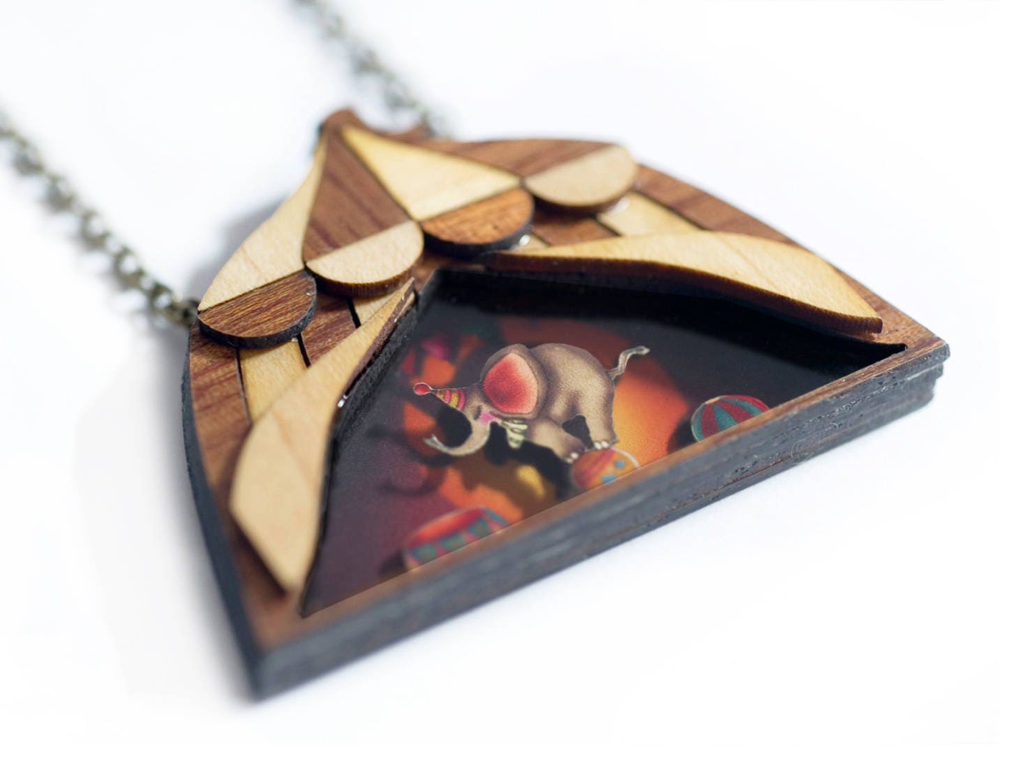 Dumbo necklace best sale