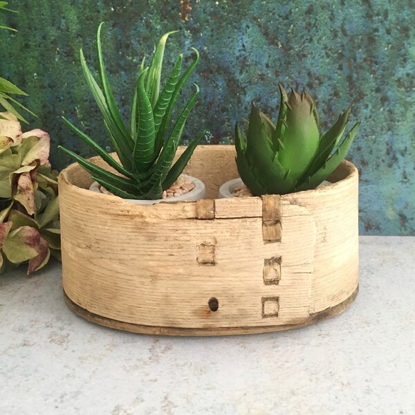 Oval Wood Box, Antique 1900 Oblong Bowl, Rustic Weathered Wooden Container, Ikebana Dish, Succulent Cactus Pot, Primitive Farmhouse Vintage