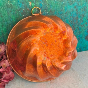 Bundt Cake Mold, Copper Cake Pan, Embossed Brass Baking Pan, Antique Farmhouse Kitchen Decor, Scandinavian Swedish Pound Cake Pan 7&quot;