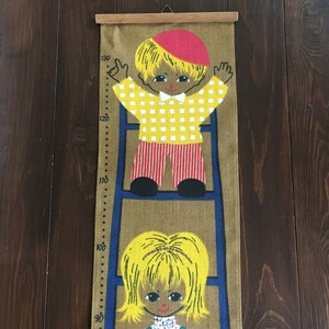 Groeigrafiek stof, jute jute textielpaneel, schattig vintage Scandinavisch midden van de eeuw kinderkamer decor, jongens meisjes cadeau, M Buhler