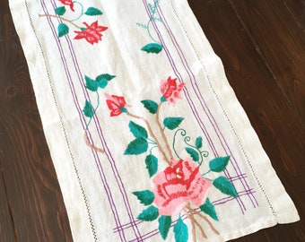 Table Runner, Hand Embroidered Rustic Roses, Vintage Table Linens, Folk Art Tablecloth, Natural Linen, Antique Drawnwork Table Topper 12x40"