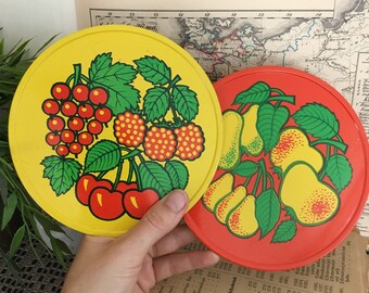 Retro Trivets, Mid Century Mod Kitchen Decor, Pair of Vibrant Pot Holders, Fruit Decor, Round Bright Set of Wall Hangings 1980s Estonia